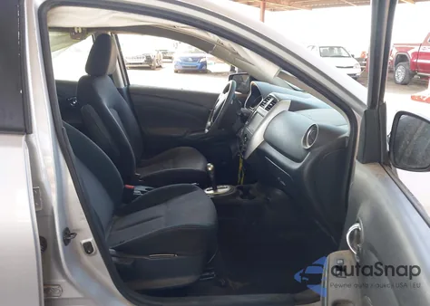 2019 Nissan Versa 1.6 Sv z USA, uszkodzony, nr VIN 3N1CN7AP1KL855060